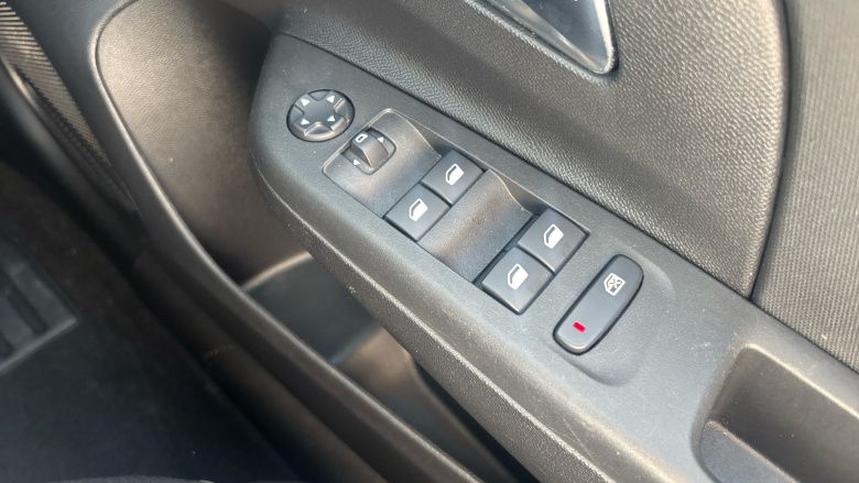 Vauxhall Corsa 1.2 Design 5dr Petrol Hatchback